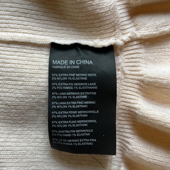 Club Monaco Merino Wool Cream Short Sleeve Knit Top, Size XS - Picture 3 of 10